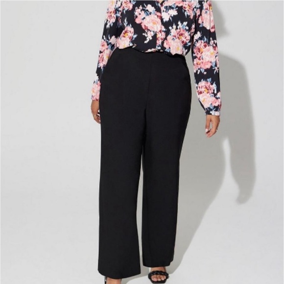 Chico's Black Label Wide Leg Pants Black Size 1/8 MEDIUM Office Career Pants NEW - Picture 1 of 13